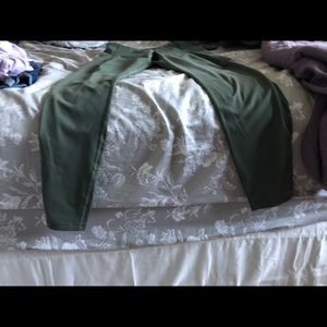 SUPER SOCT OLD NAVY GREEN LEGGING